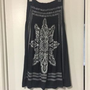 Black and white summer dress